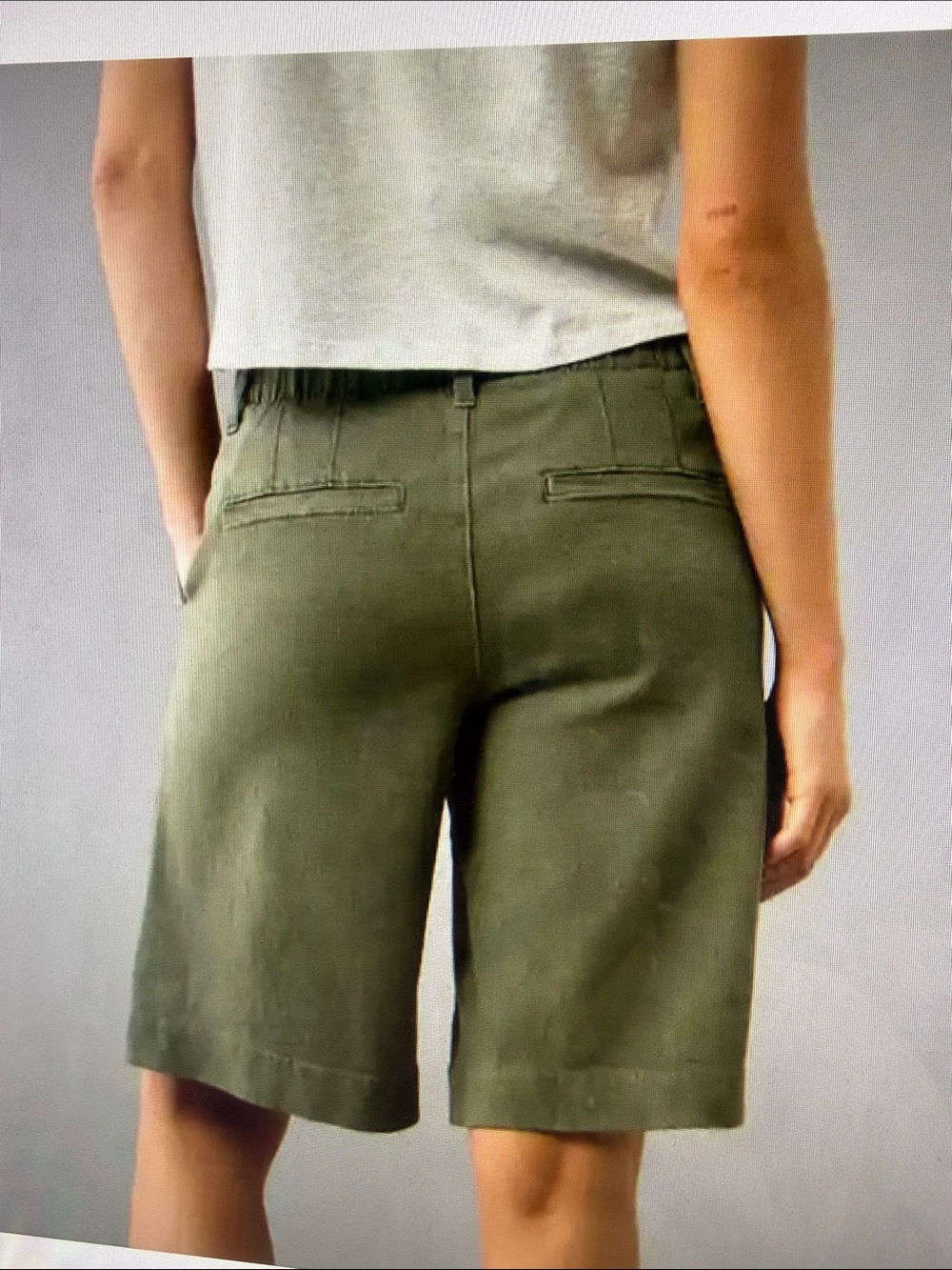A/E High Rise Trouser Short 11” Inseam Stretch Olive Flat Front Pockets Preppy 8 - Picture 2 of 14